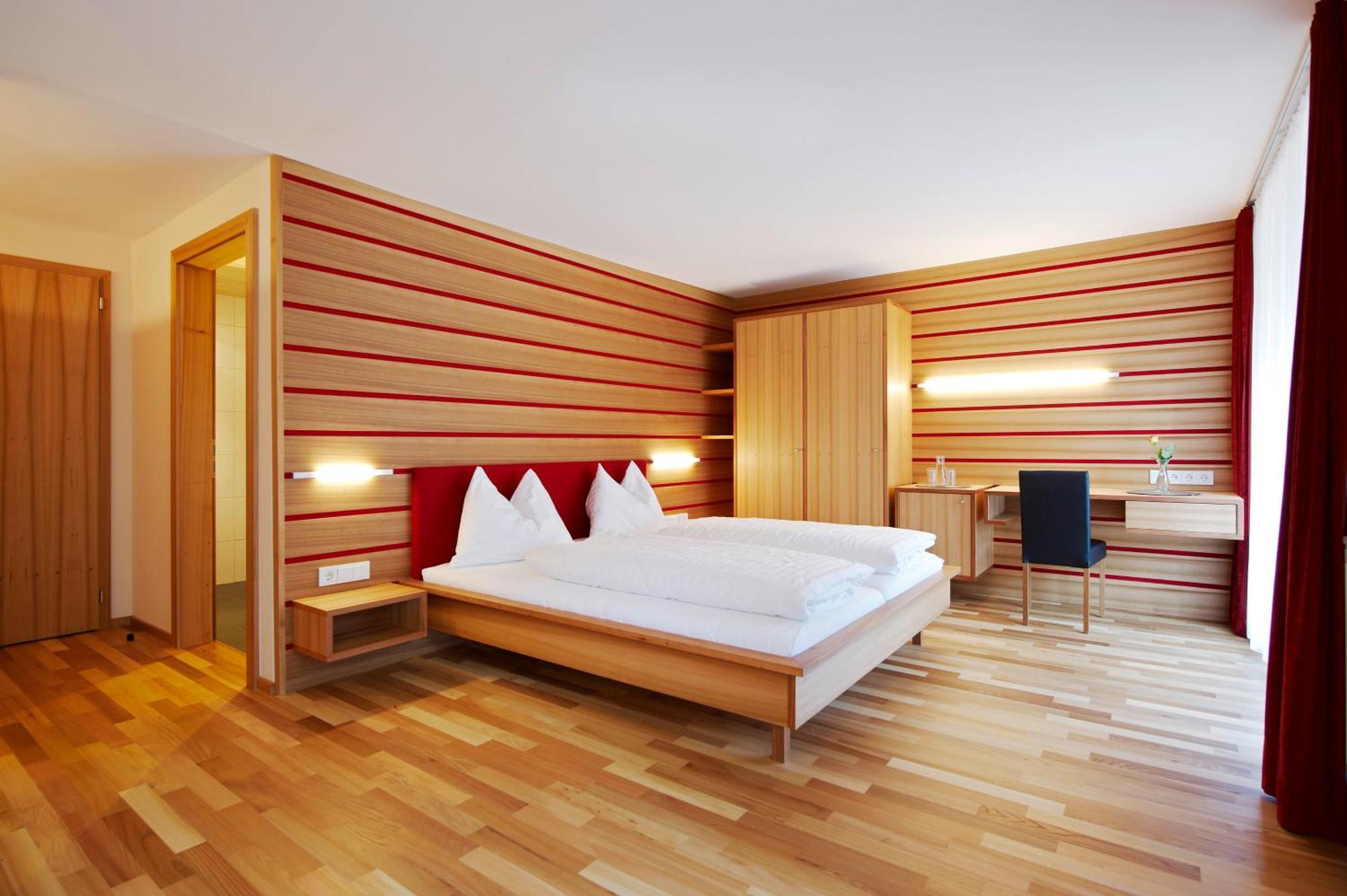 Hotel Kanisfluh Mellau Ngoại thất bức ảnh