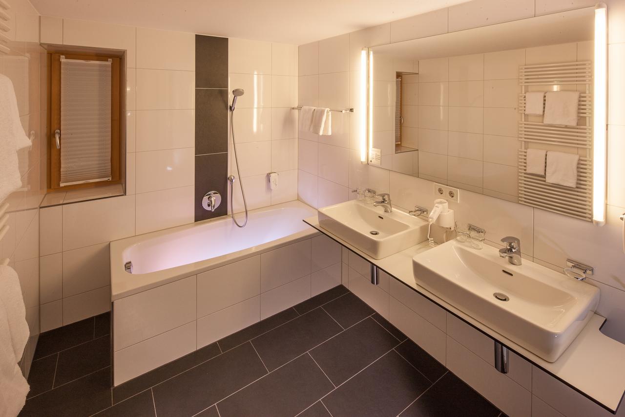 Hotel Kanisfluh Mellau Ngoại thất bức ảnh