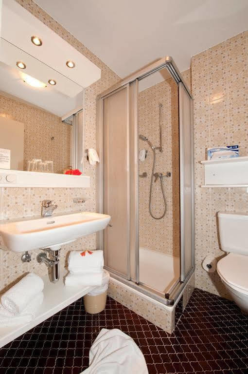 Hotel Kanisfluh Mellau Ngoại thất bức ảnh